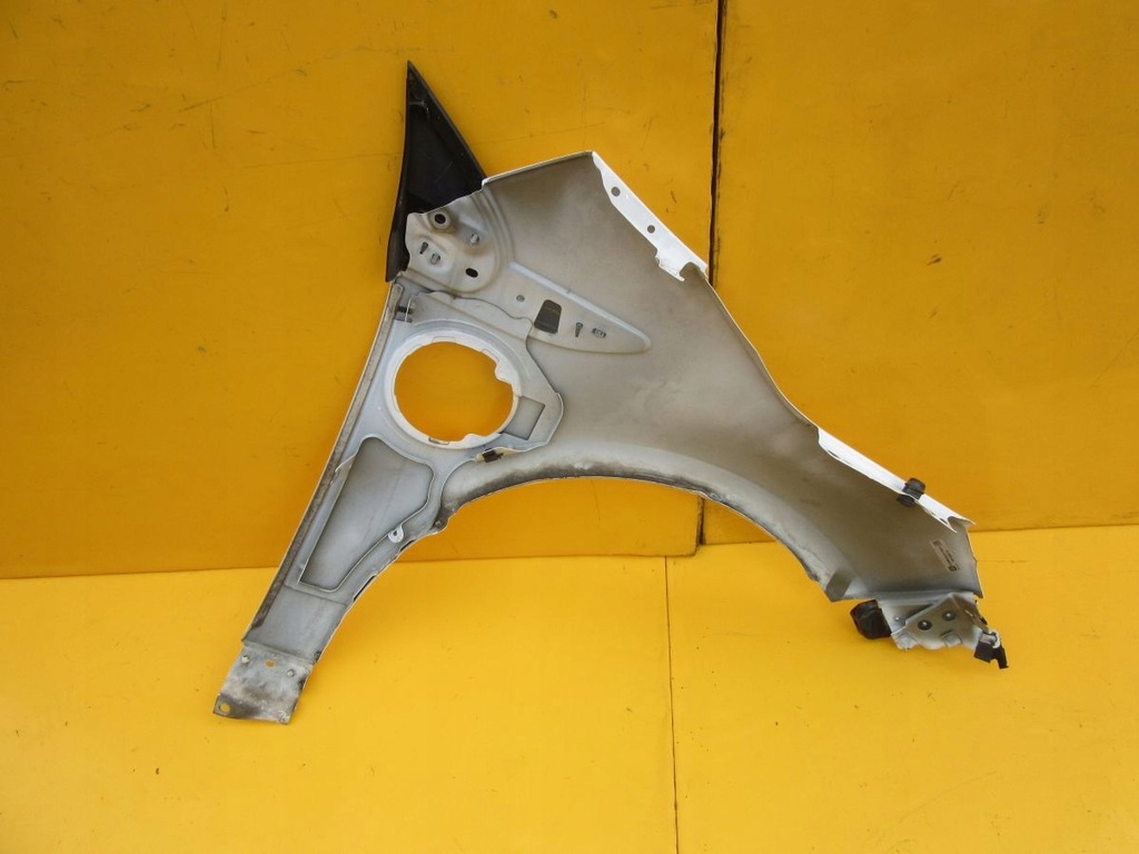 фото №8, Chevrolet volt 2013 крила перед