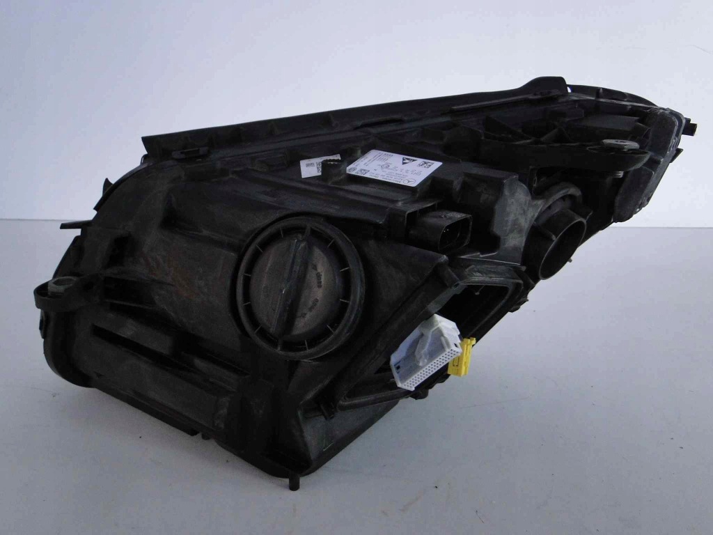 фото №7, Mercedes c klasa w205 лампа multibeam led правая