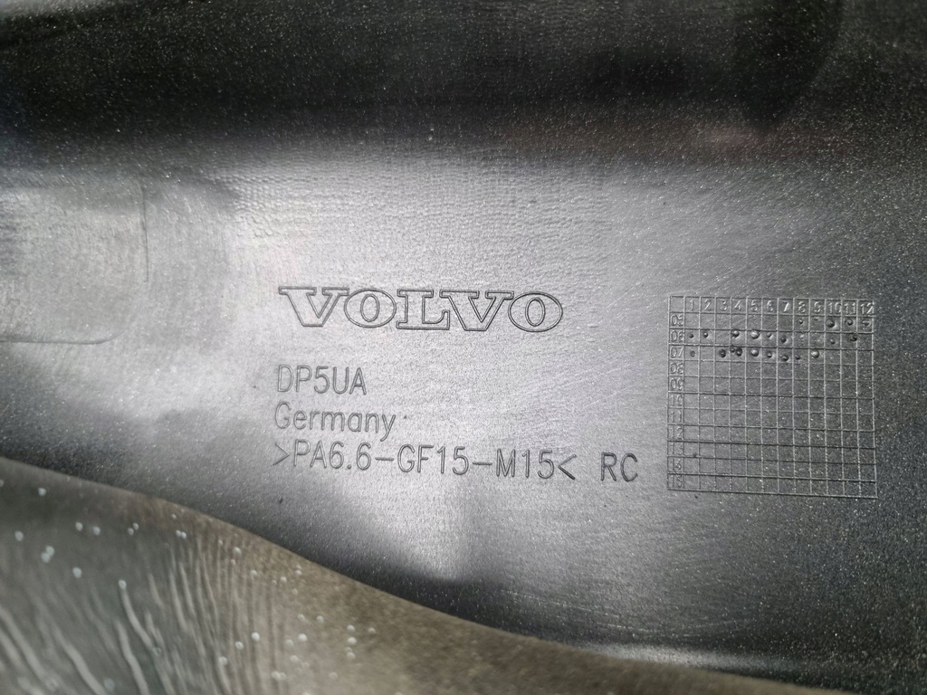 фото №8, Захист верхній двигуна 30777775 volvo xc70 v70 s80 2.4 d5