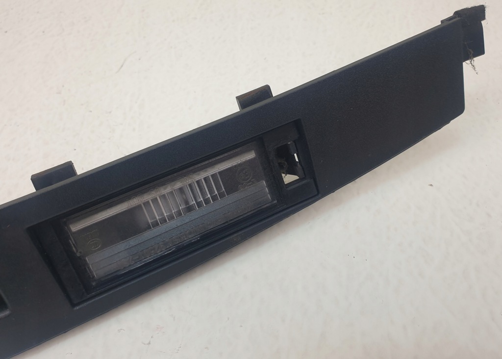 фото №4, Hyundai ix35 молдинг накладка кришки задній kpl oryg