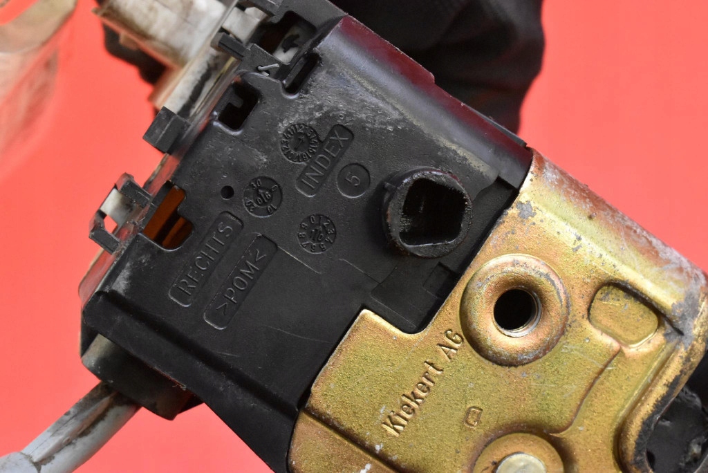 фото №10, Замок засувка задній правого створки 9681336180 citroen jumpy 2 ii 07-16