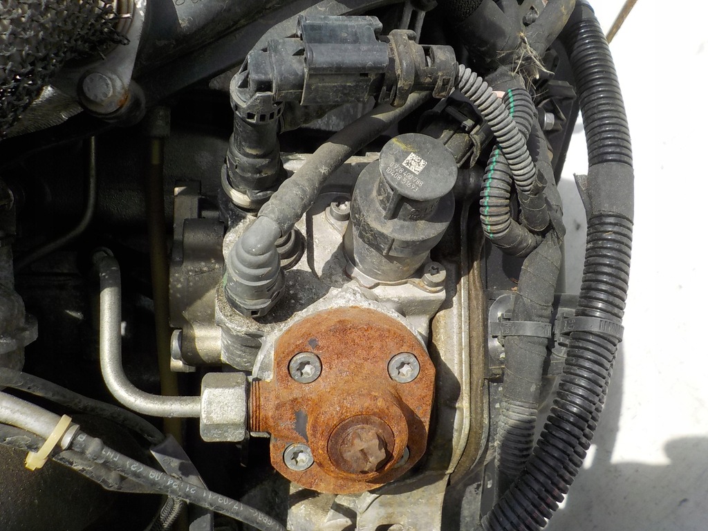 фото №10, Peugeot 208 308 citroen c3 1.6 e-hdi 92km двигун 9hp dv6dted kompletny film