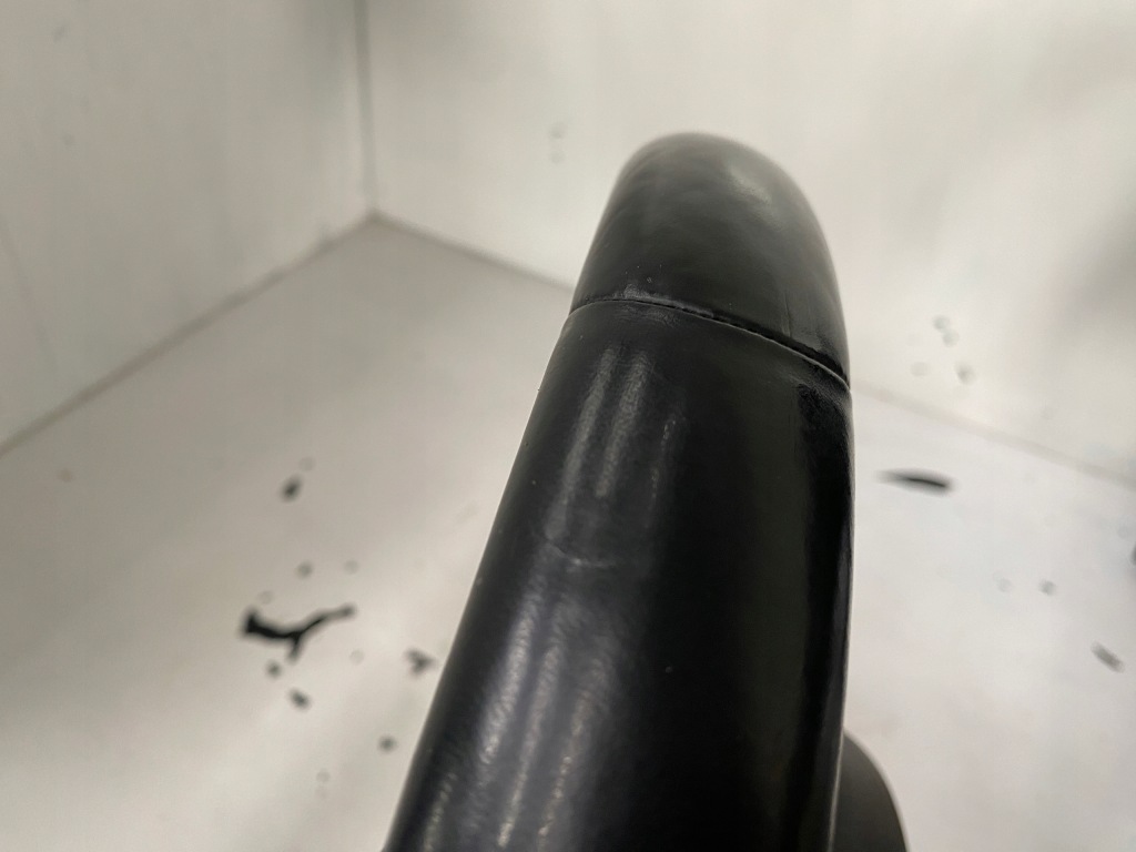 Tesla s воздуховод кожа 1036774-00-c с Разборки