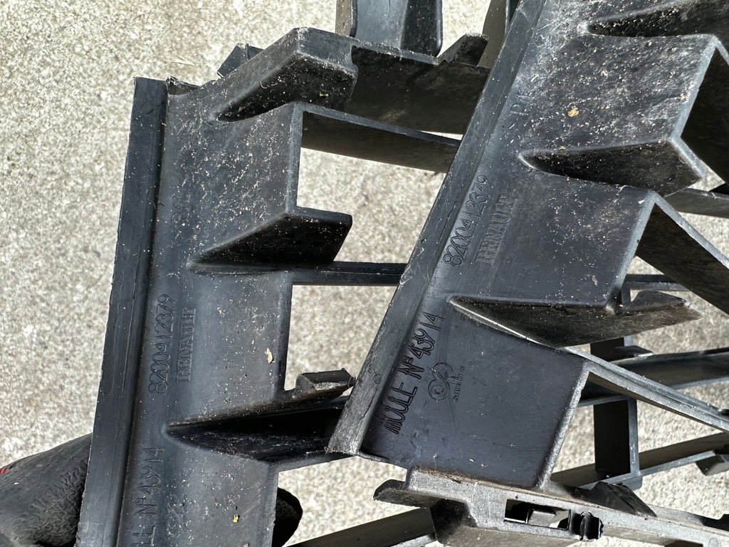 фото №16, Решітка бампера перед renault megane ii lift