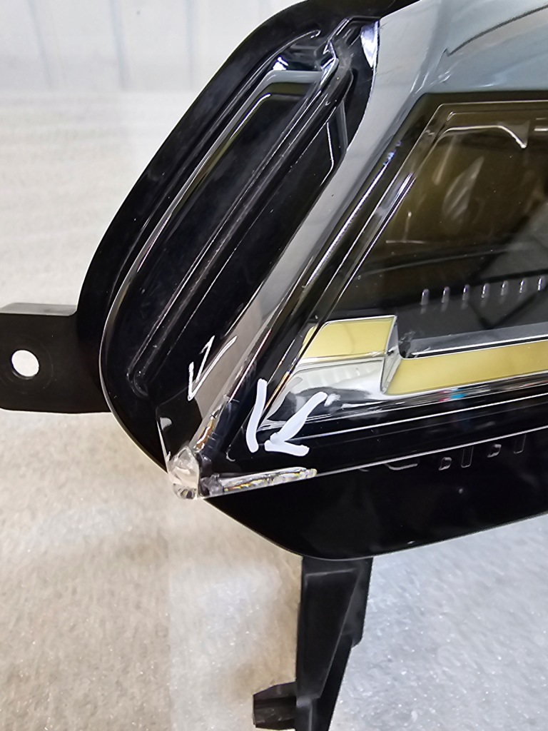 Купити Renault megane v 2023 e-tech фара передня ліва full led 260605490r європа