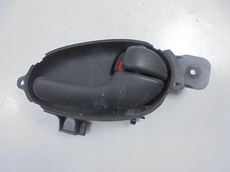 фото №1, Trailblazer ручка внутренняя правая перед 107602rh