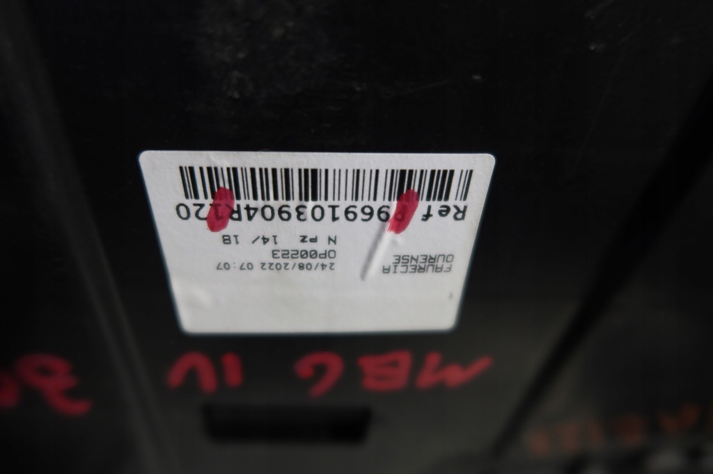 фото №15, Тунель підлокітник megane iv 969103904r