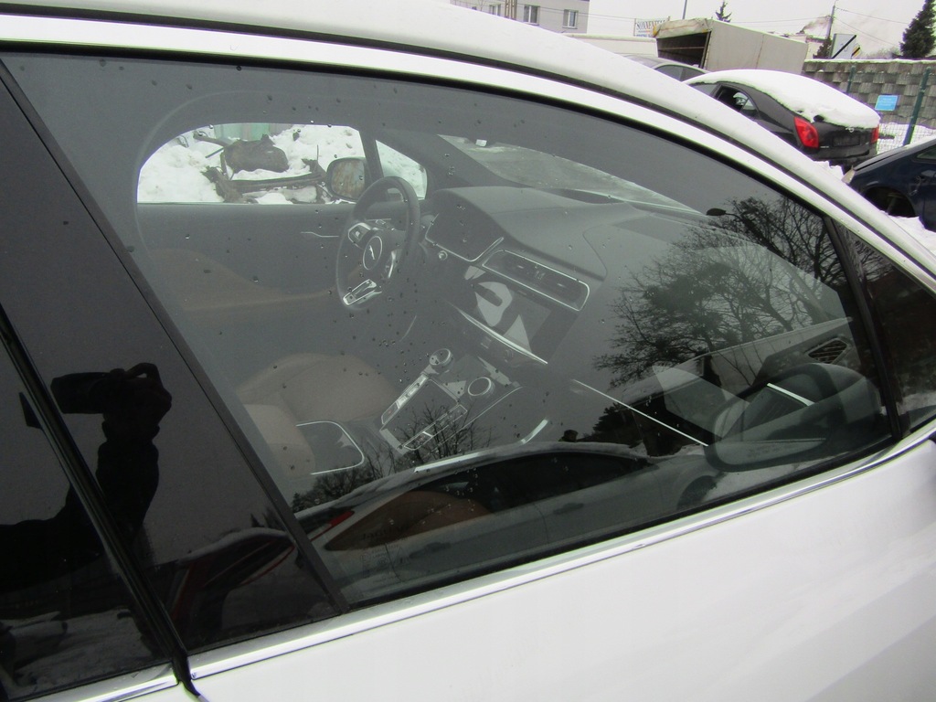 фото №1, Jaguar i-pace скло двері перед права