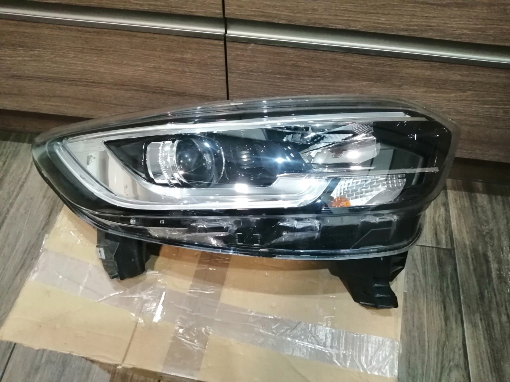 фото №1, Renault kadjar линза правая h7 с led 260101096r