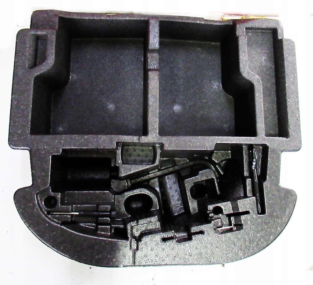 фото №1, Skoda octavia iii kombi пенополистирол багажника