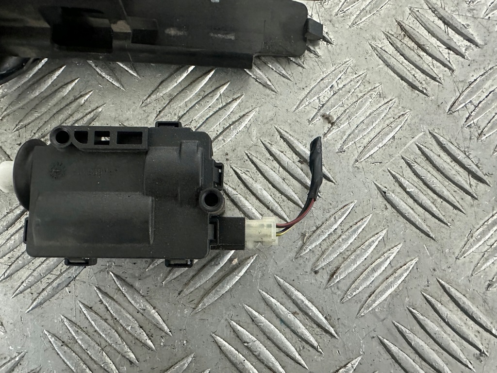 фото №5, Opel signum привод крышка заливной топлива 13158426