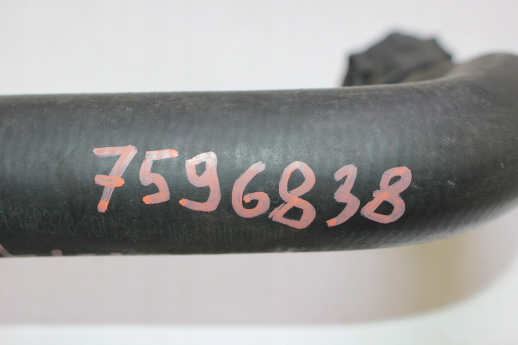 Труба пабтрубок  шланг системы охлаждение bmw f20 f30 f31 f32 7596838 n20 n26 Недорого