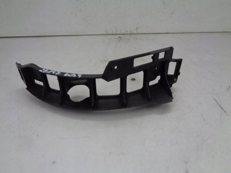 фото №1, Opel zafira b направляющая бампер правый задняя