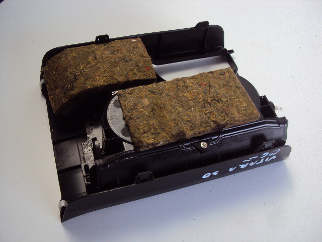 фото №6, Кронштейн na чашки suzuki vitara 3d 1.6 бензин 06-