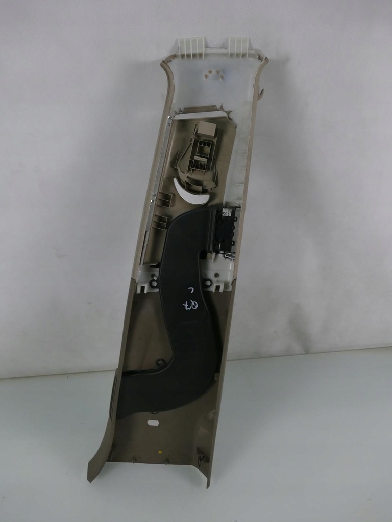 фото №7, Audi q7 4l обшивка стойка b левая туннель воздуха защита левая