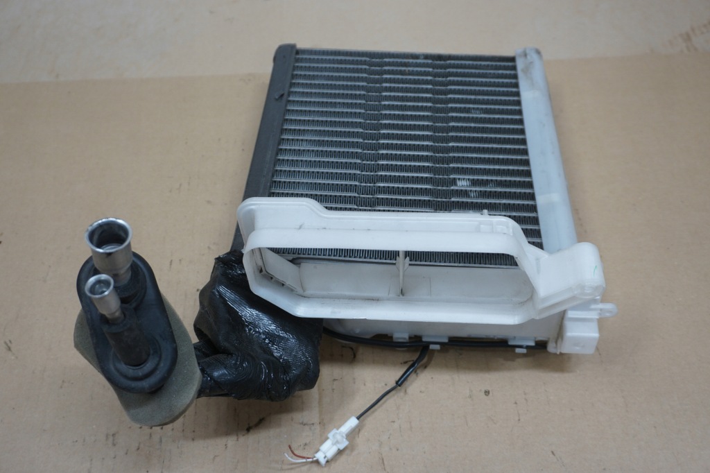 фото №6, Toyota rav4 ii випарник кондиціонера 2,0 d4d 00-05r europa