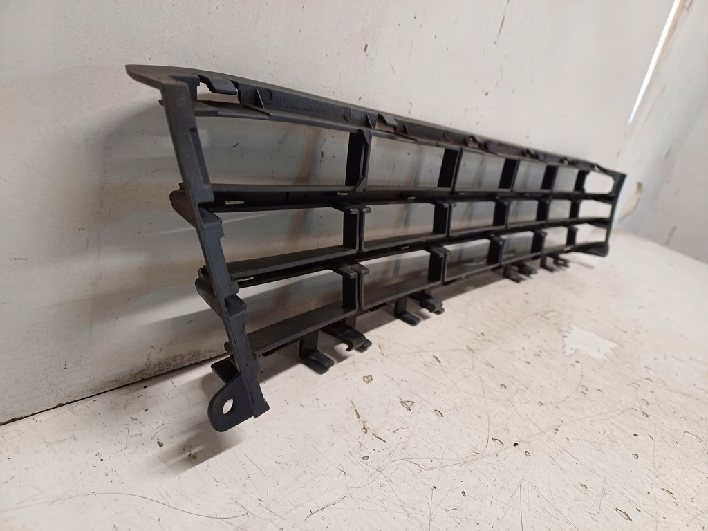 фото №6, Volvo v70 3 iii lift - решётка бампера перед хром