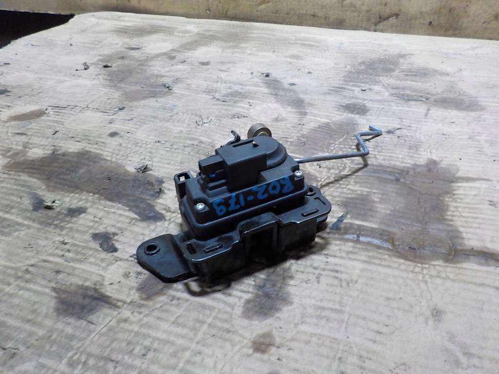 фото №8, Замок багажника кришки задня задній cabrio chrysler pt cruiser