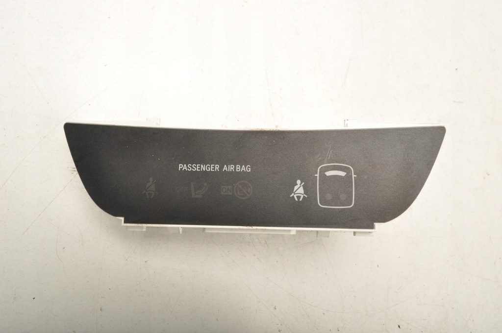 фото №1, Toyota iq дисплей ремней 83950-74020