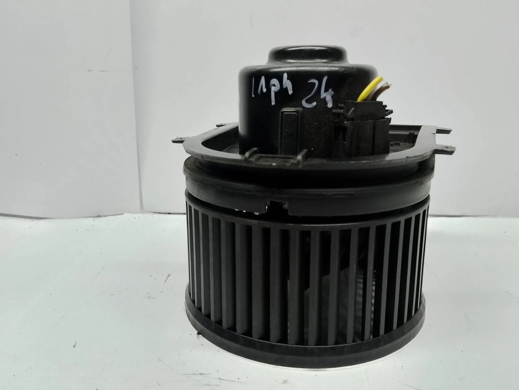 фото №1, Вентилятор воздуходувка обдув skoda octavia 109826