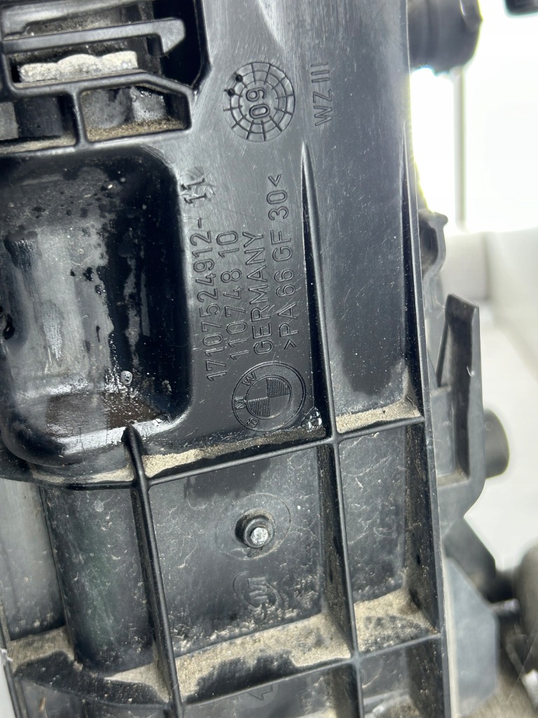 Bmw e87 2.0i радиатор воды кондиционера вентилятор 17107524912 Киев