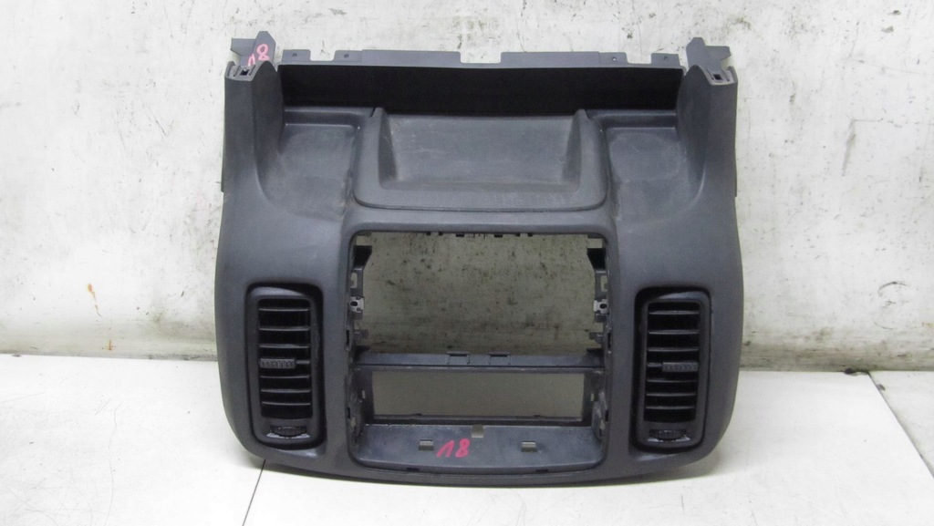 фото №1, Renault trafic lift рамка корпус радіо 10-14