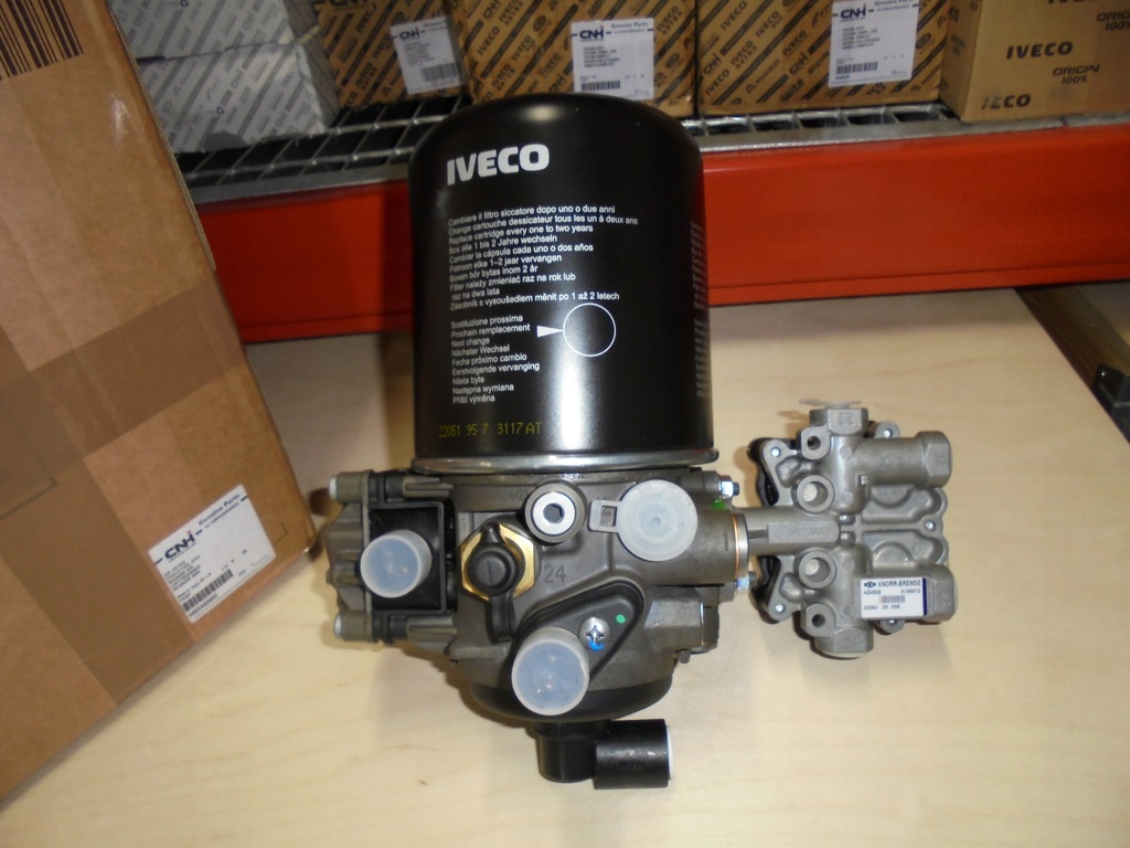 фото №1, Новый осушитель iveco eurocargo 5802483802