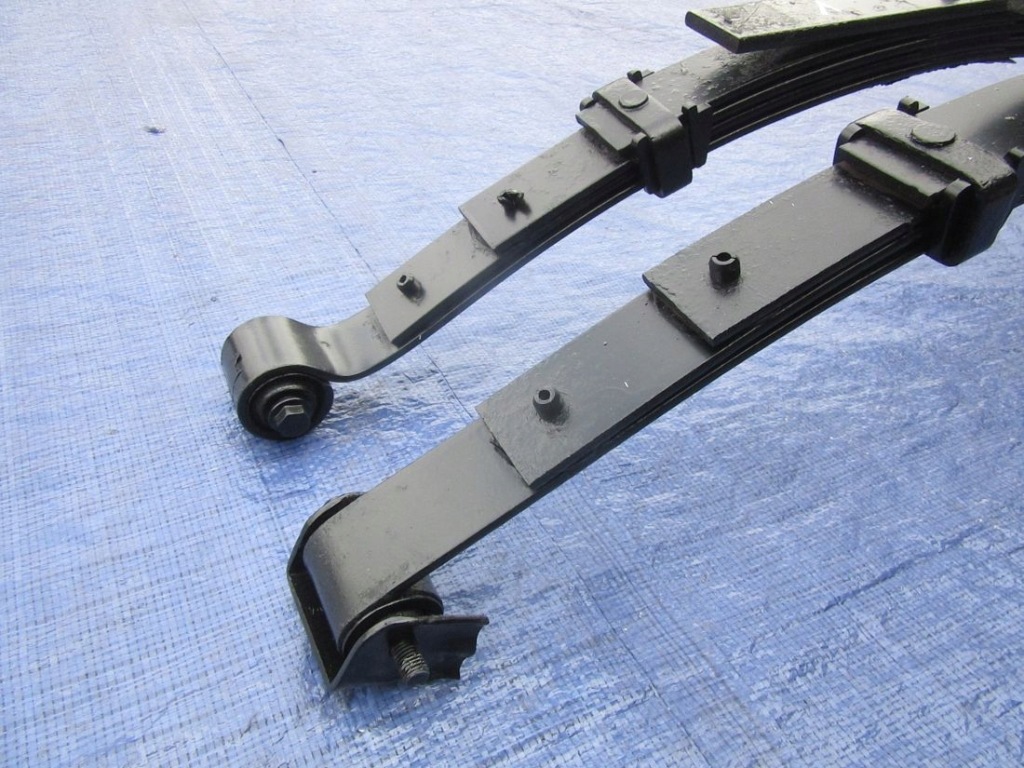 фото №2, Hummer h3 2007 рессора 5piór