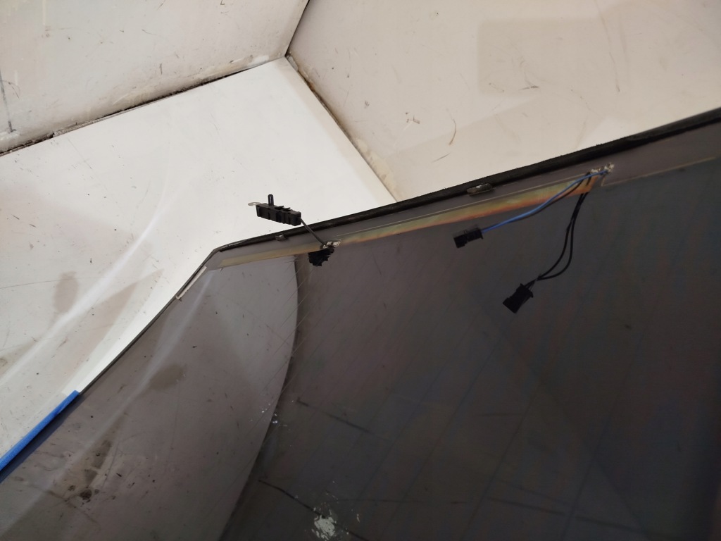 Скло задня vw passat b8 sedan 2016r cała ! в Україні