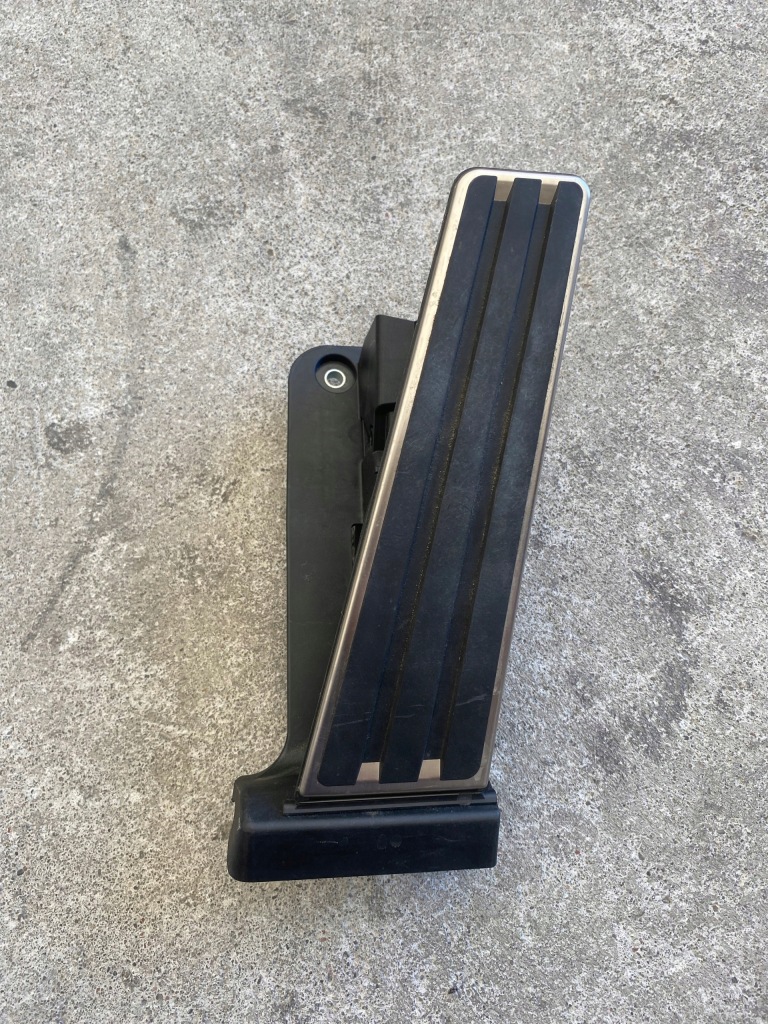 фото №1, Porsche panamera 971 976 lift 2024 педаль газа 976723507