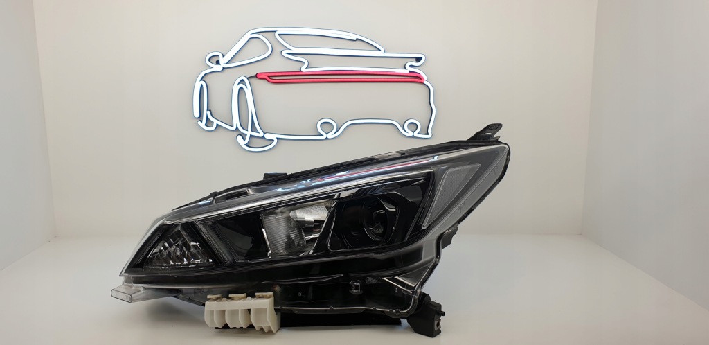 фото №1, Nissan leaf ii 2 обычная линза led 260605sh0a лампа левая eu