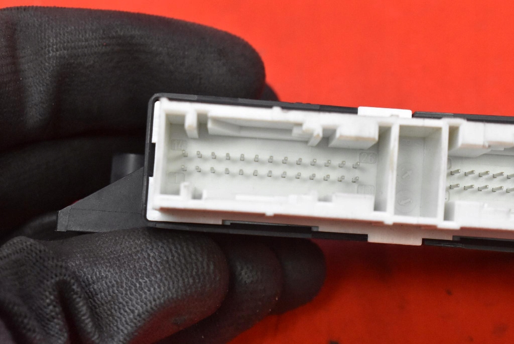 фото №8, Блок управления модуль парковки pdc 5qa919294g skoda octavia 3 iii rs kombi lift