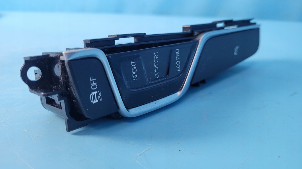 фото №13, Bmw 5' g31 518d touring 18r панель переключатель консоли центральной 6993923