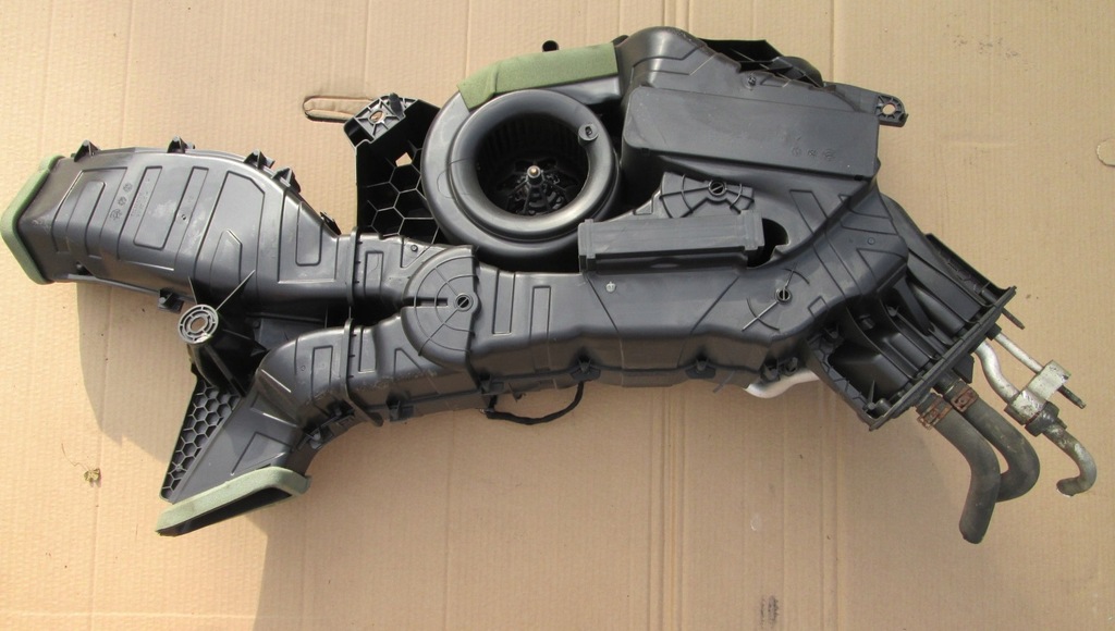 фото №9, Ford explorer 11- отопитель задняя задняя w крыло задний