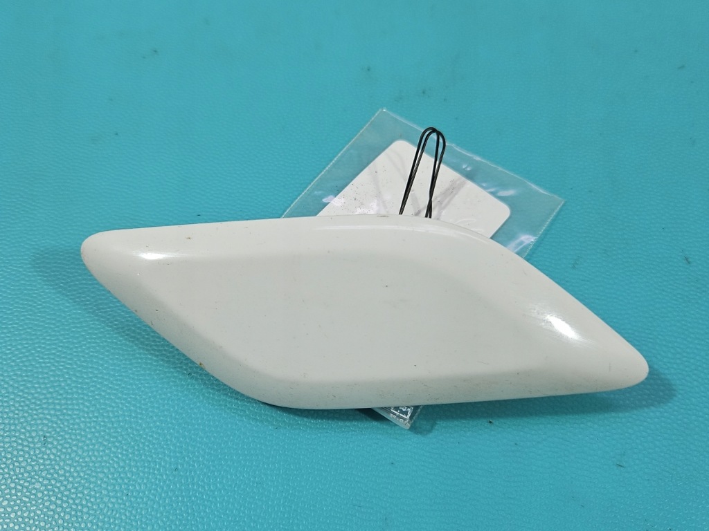 фото №1, Заглушка распылителя правая белый ov369 renault talisman 28696-5008r