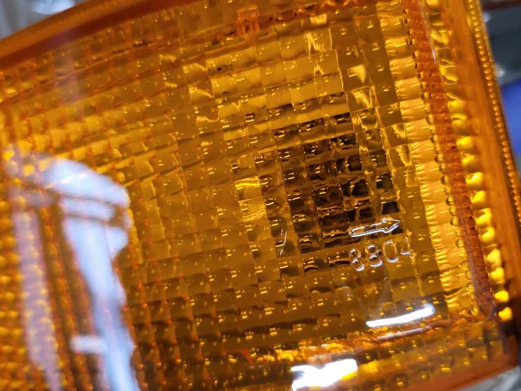 фото №10, Лампа габаритна поворотник поворотник перед r/l toyota hi-ace hiace 87-89-r.