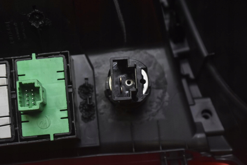 фото №15, Тунель середній eu dacia spring 21-