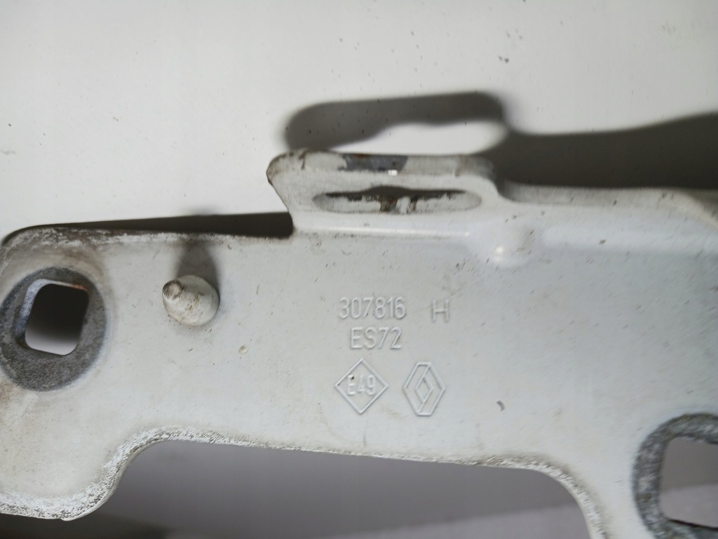 фото №9, Петля капот правый renault clio iii