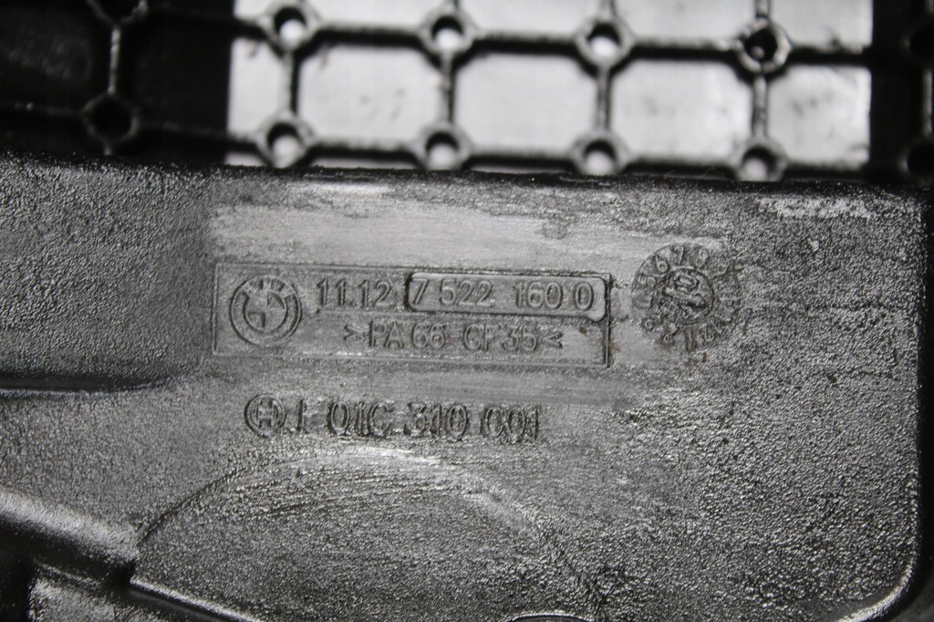 фото №7, Крышка клапанов левая bmw e60 e63 3.6b 4.4b n62