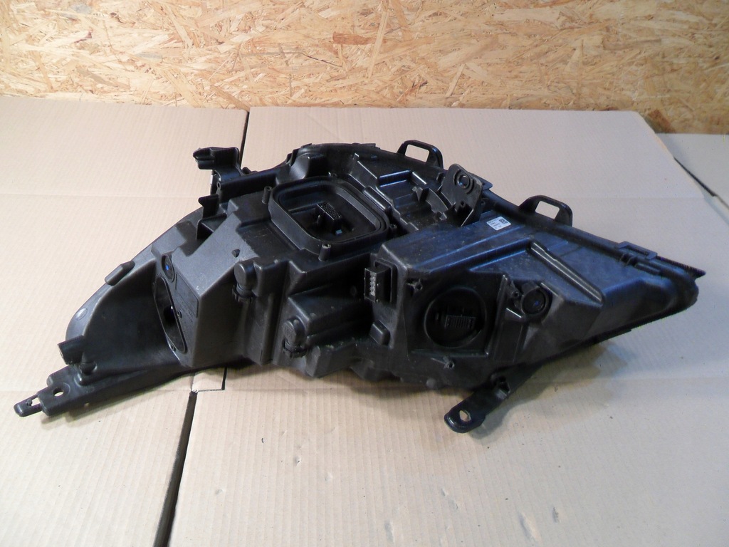 фото №15, Opel astra k 5 v led лампа права перед передній