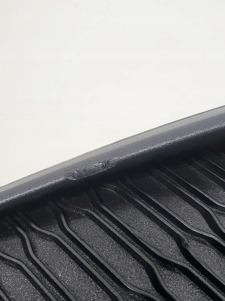 фото №10, Seat ibiza v решітка бампера перед права