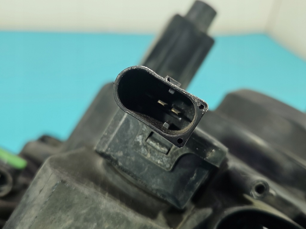 фото №14, Фара правый лампа перед ксенон chrysler voyager v 07-10 europa