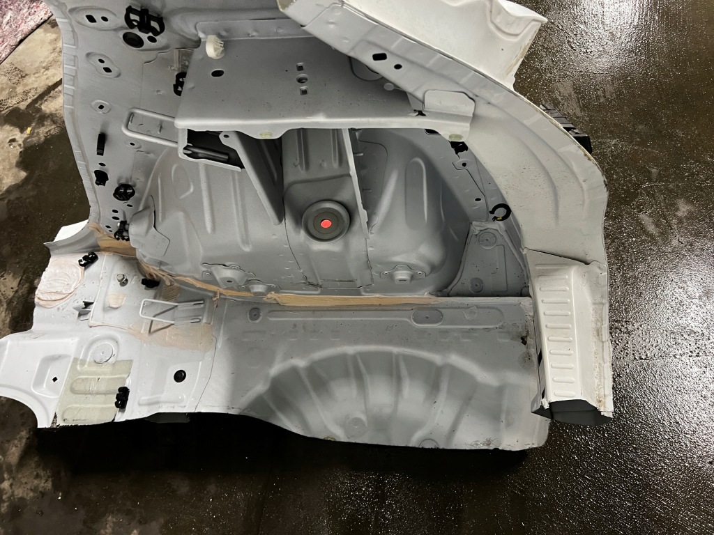 фото №5, Четверть крыло обшивка блок двигателя порог правый задняя dacia sandero 2023 iii 3