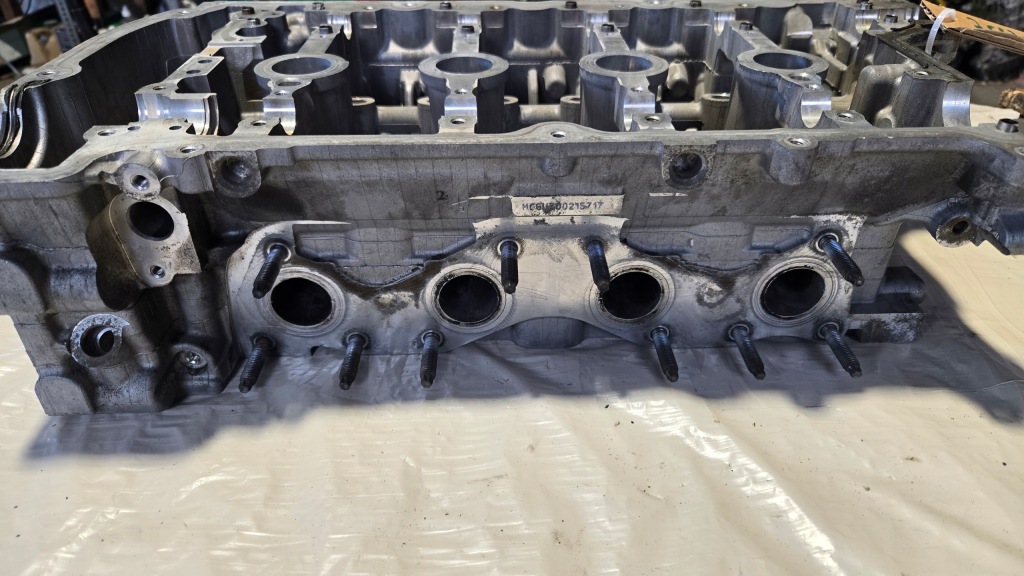 Головка peugeot 207 308 208 c3 c4 r55 r56 1.6 1.4 vti v753354980r в Украине