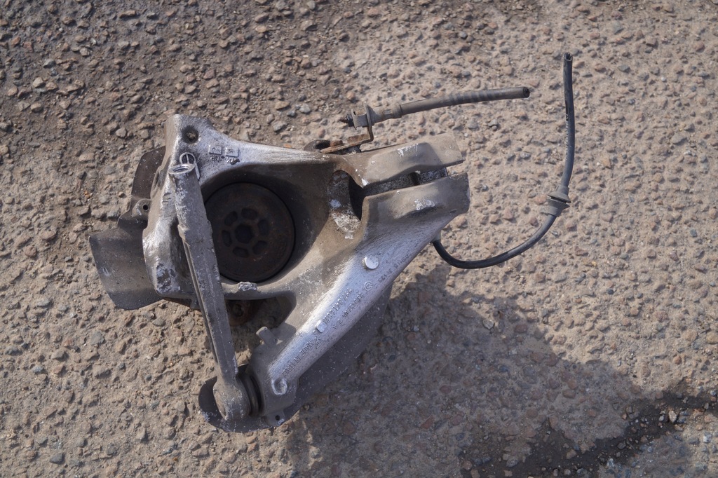 фото №7, Поворотный кулак левый перед porsche 911 997 997341657