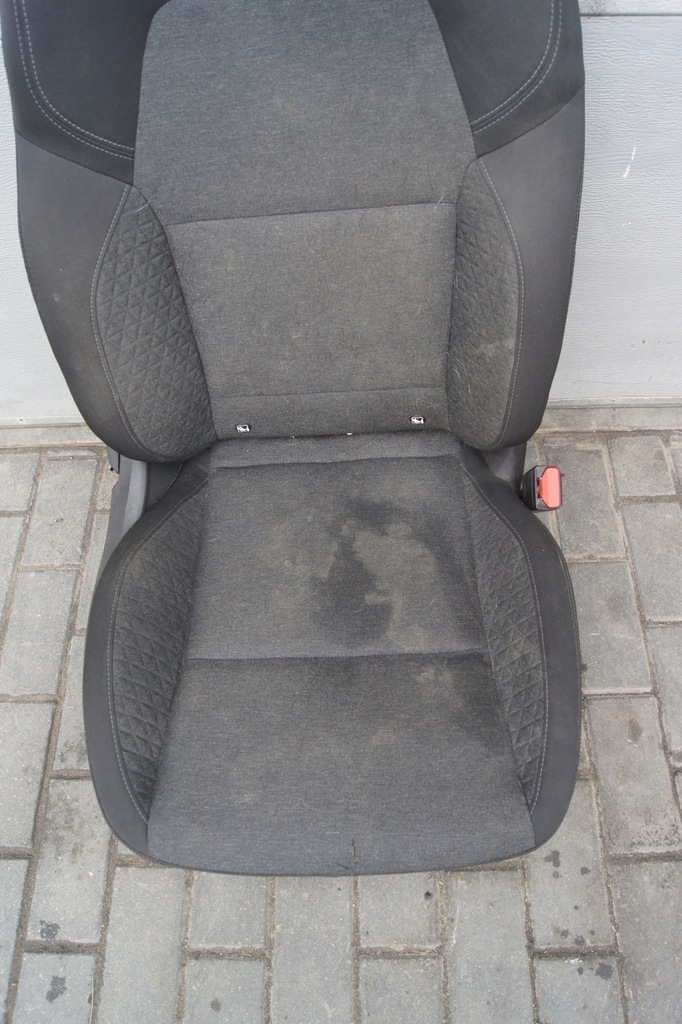 фото №4, Сиденье пассажира правый clio v