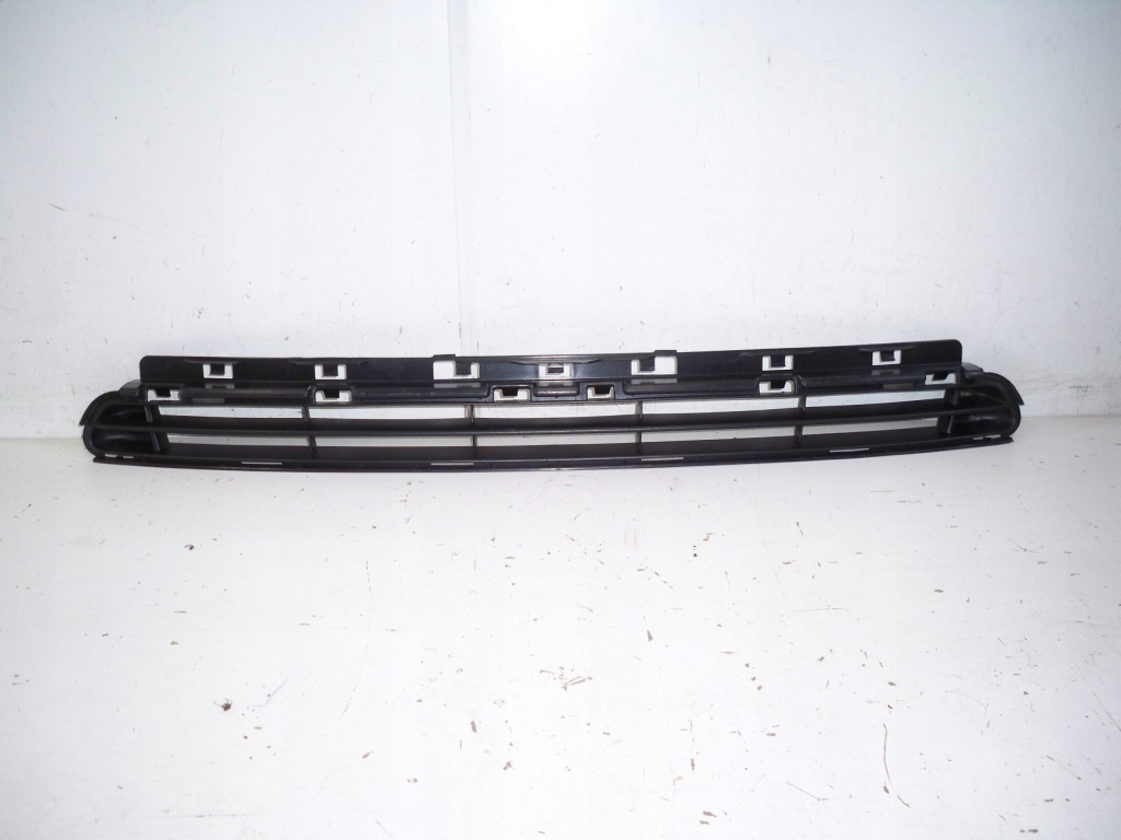 фото №1, Citroen оригинальный номер 9682331677 решётка бампер