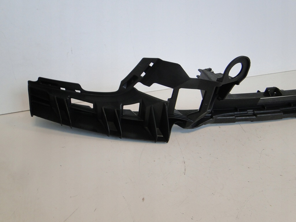 фото №8, Mercedes e klasa 213 w213 кронштейн бампера amg