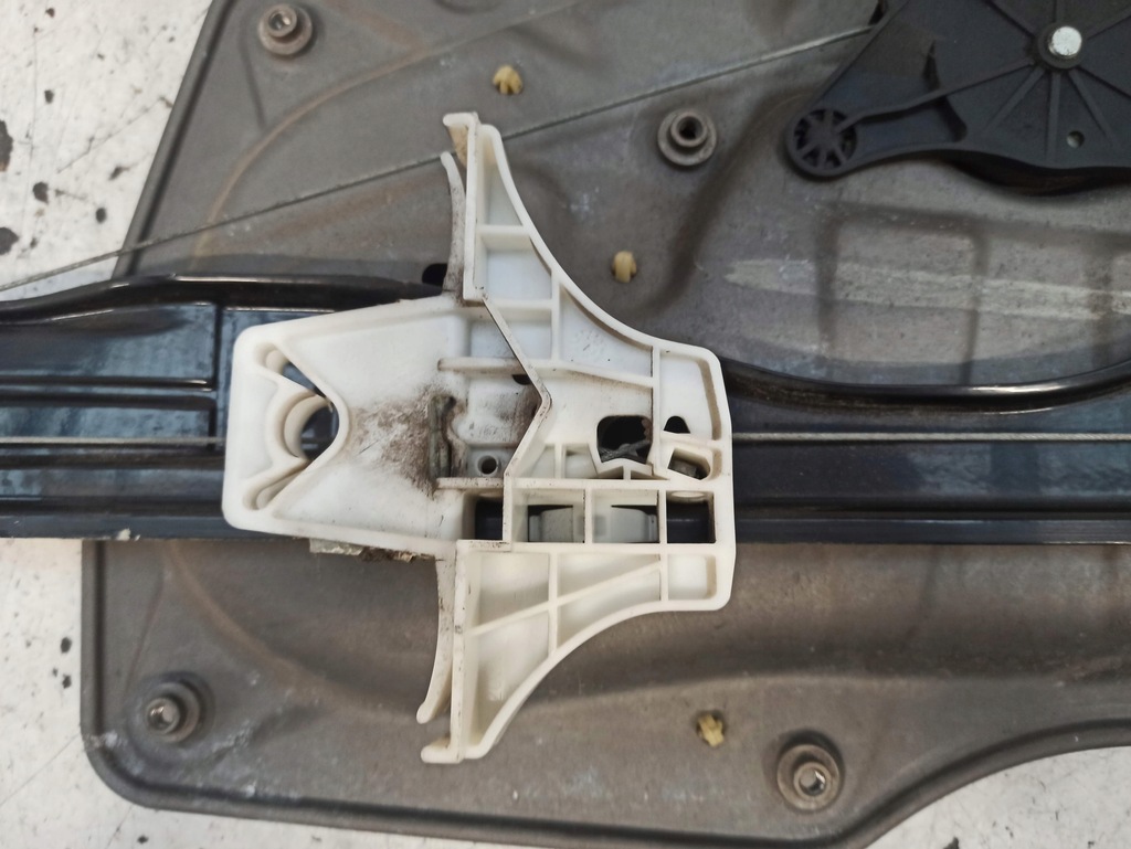 фото №10, Skoda superb ii механизм стекло правый задняя 3t5839402