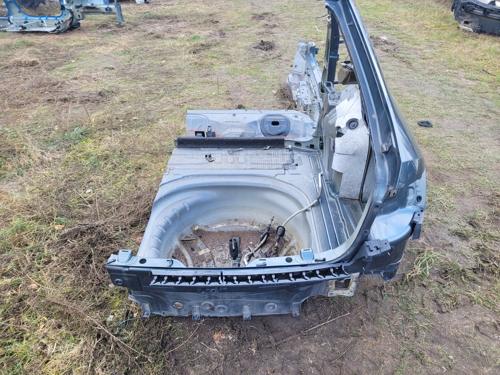 фото №3, Skoda octavia iii чверть права задня хетчбек hb